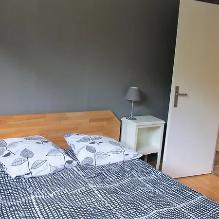 Charmant 2 Pieces Cosy Prox Centre Et Tram C Apartman
